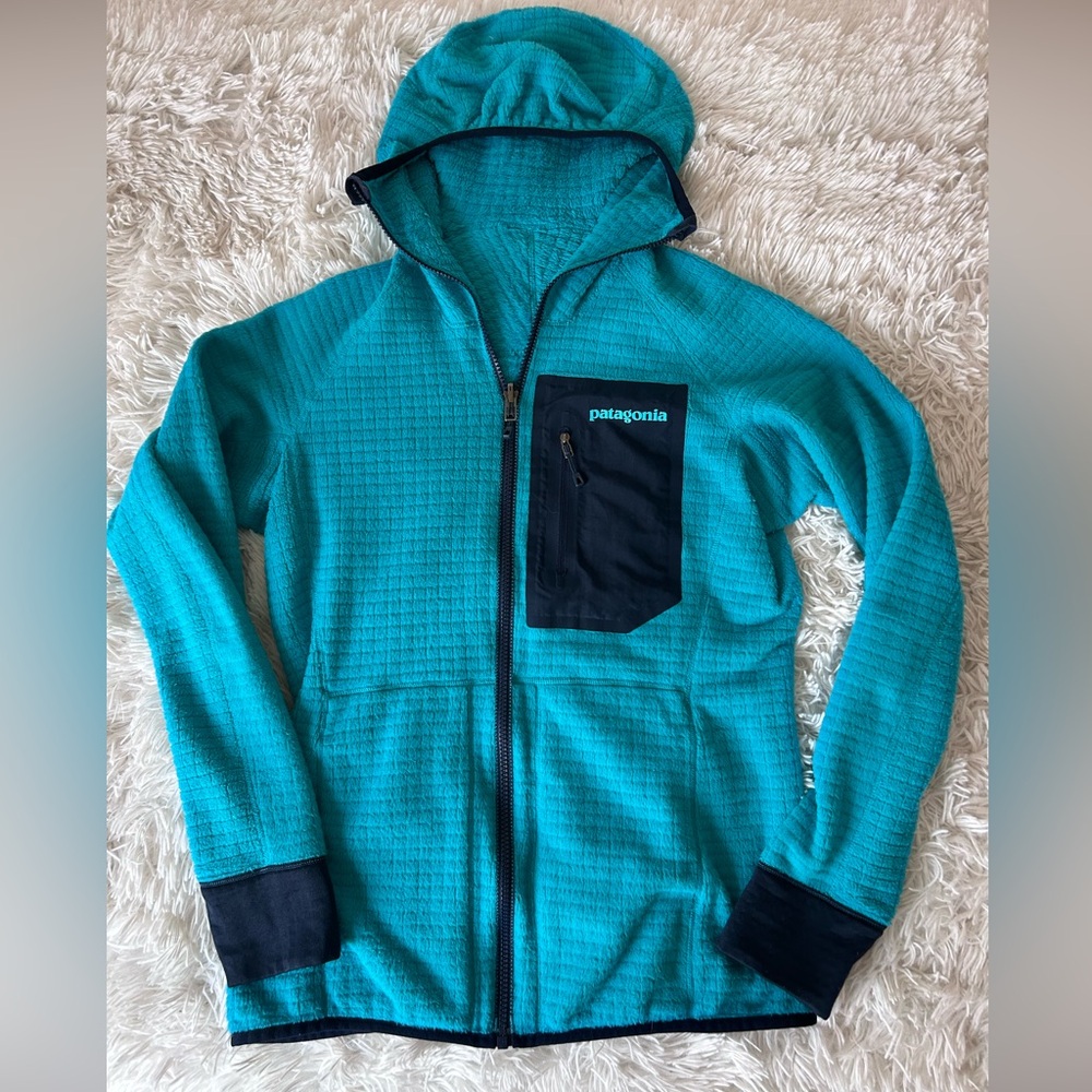 Patagonia R3 Fleece hoodie